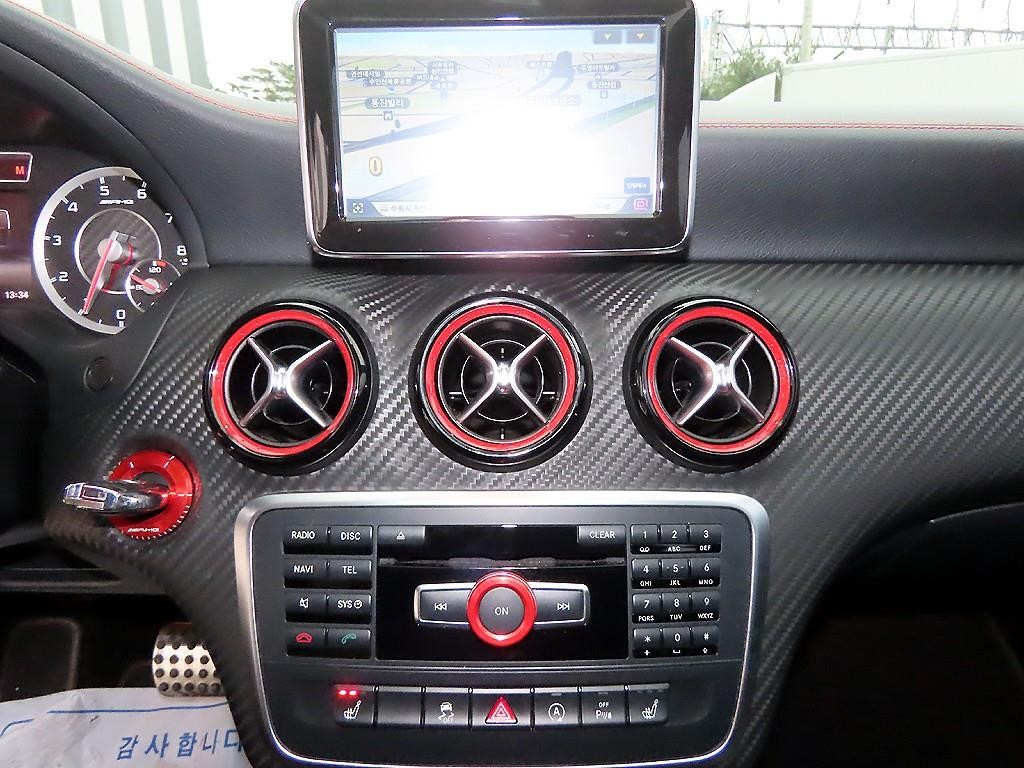 벤츠 A 클래스 A클래스 W176 A45 AMG 4MATIC 이미지 13