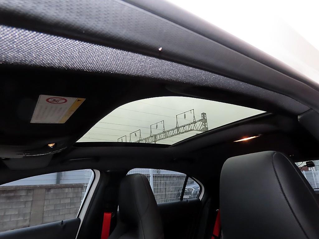 벤츠 A 클래스 A클래스 W176 A45 AMG 4MATIC 이미지 18