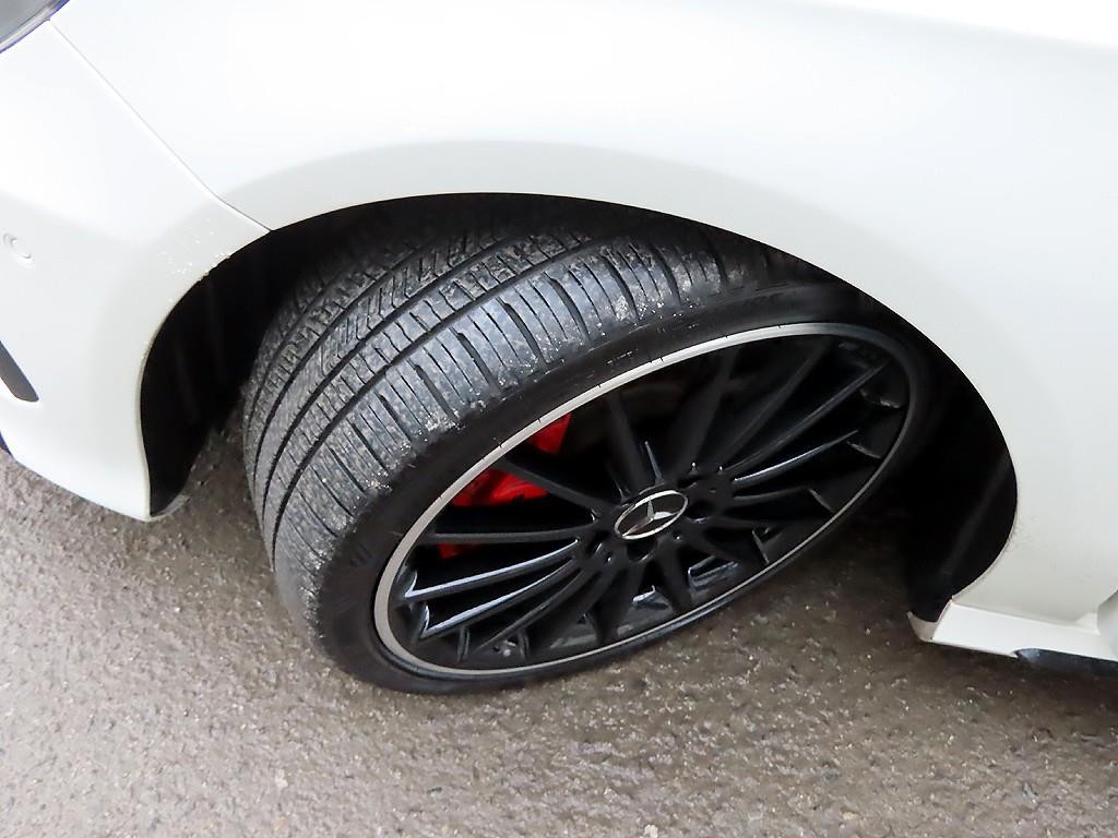 벤츠 A 클래스 A클래스 W176 A45 AMG 4MATIC 이미지 20
