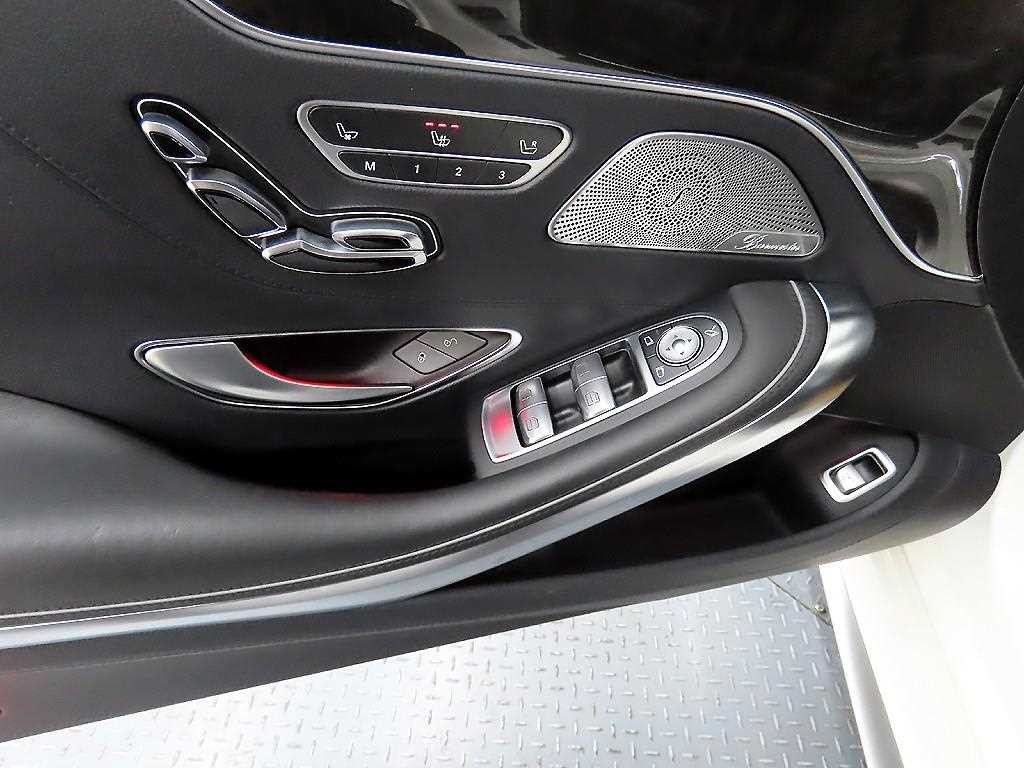 벤츠 S 클래스 S클래스-W222 S 63 AMG 4MATIC 쿠페 이미지 11