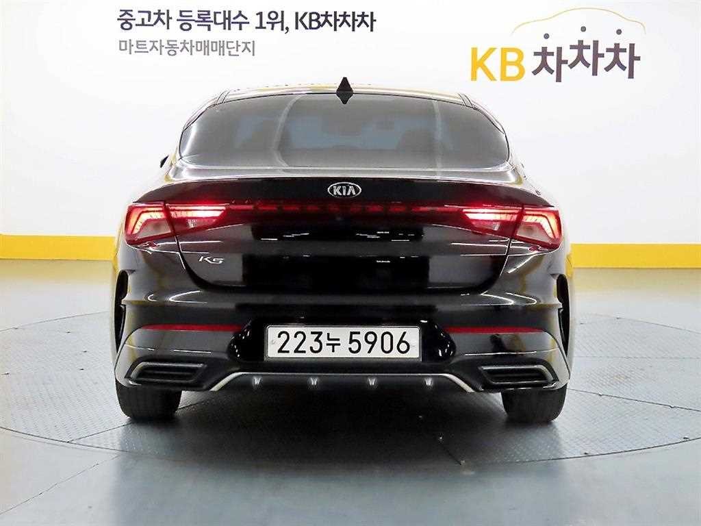 기아 K5 K5 3세대 2.0 트렌디 이미지 3