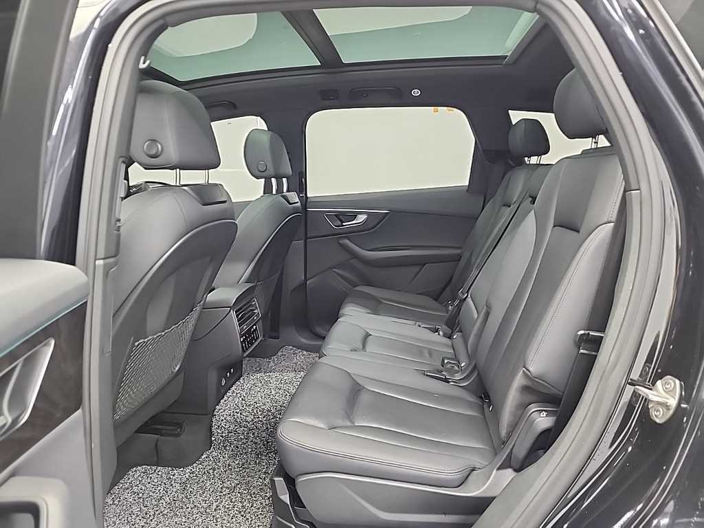아우디 Q7 Q7 (4M) 45 TDI 콰트로 프리미엄 이미지 12