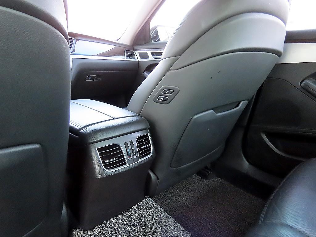 제네시스 G80 3.3 GDI AWD 럭셔리 이미지 14