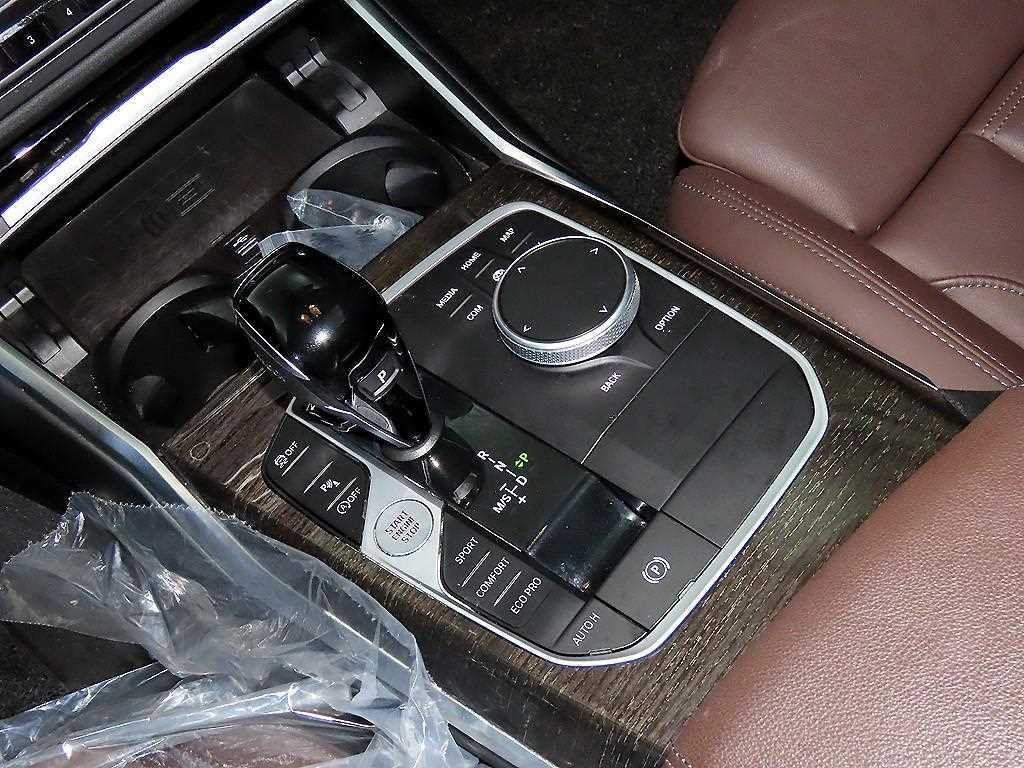 BMW 3시리즈 3시리즈 (G20) 320i 럭셔리 이미지 12