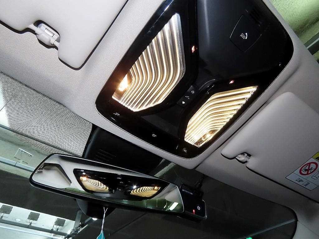 BMW 3시리즈 3시리즈 (G20) 320i 럭셔리 이미지 16
