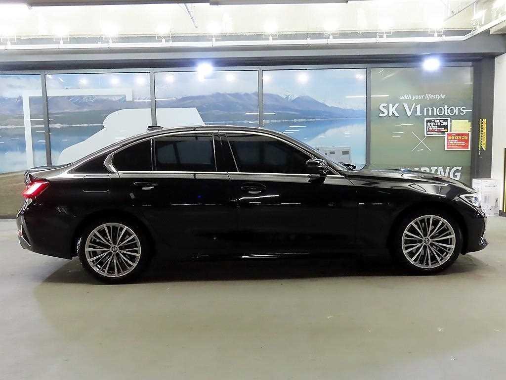 BMW 3시리즈 3시리즈 (G20) 320i 럭셔리 이미지 3