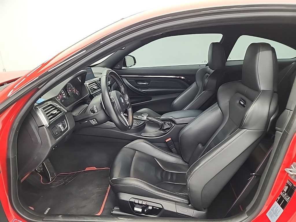 BMW 4시리즈 M4 (F82) 쿠페 컴패티션 이미지 11