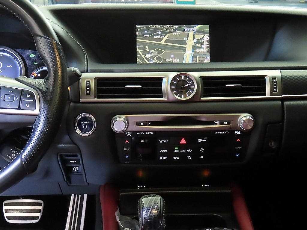 렉서스 GS 뉴GS450h 하이브리드 F스포츠 이미지 11