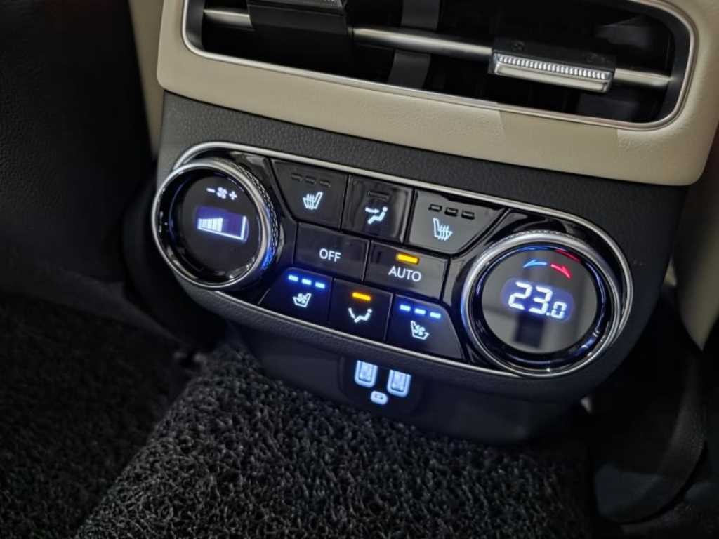 제네시스 GV70 2.5T 가솔린 AWD 이미지 8