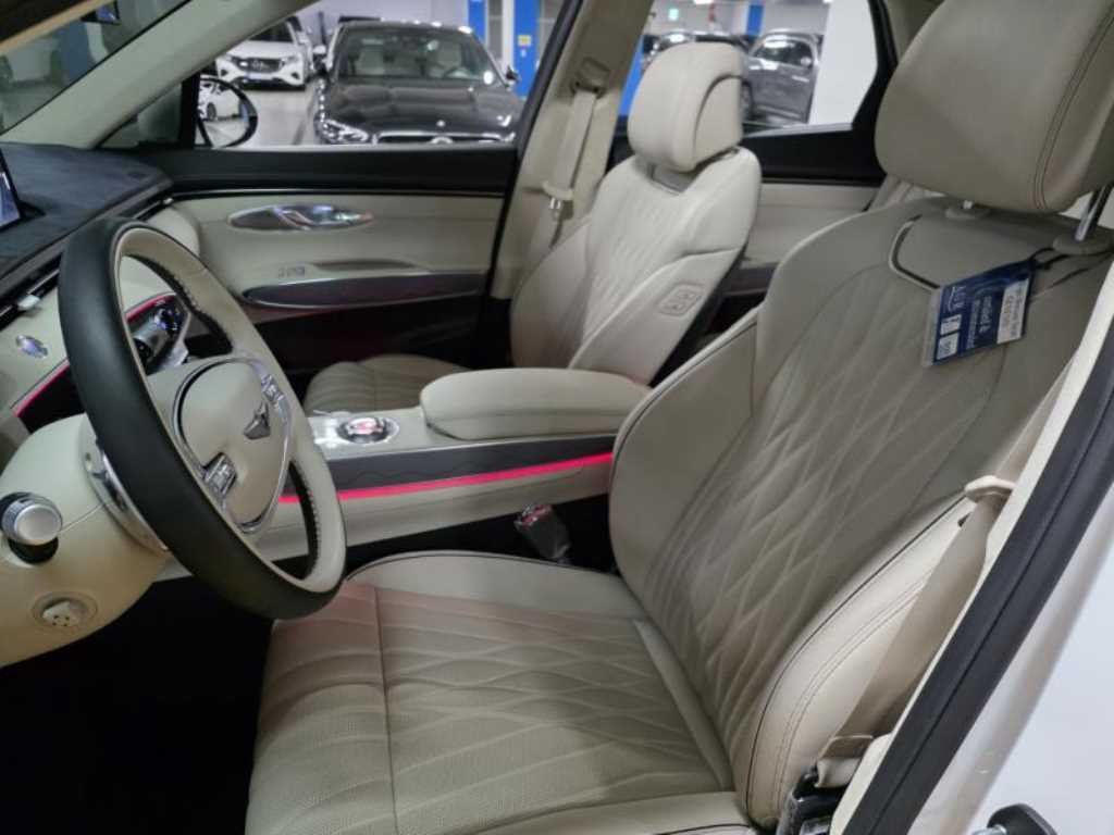 제네시스 GV70 2.5T 가솔린 AWD 이미지 9