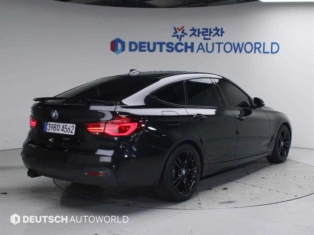 BMW 그란투리스모 3시리즈 GT (F34) GT 320D M 스포트 프리미엄 이미지 2