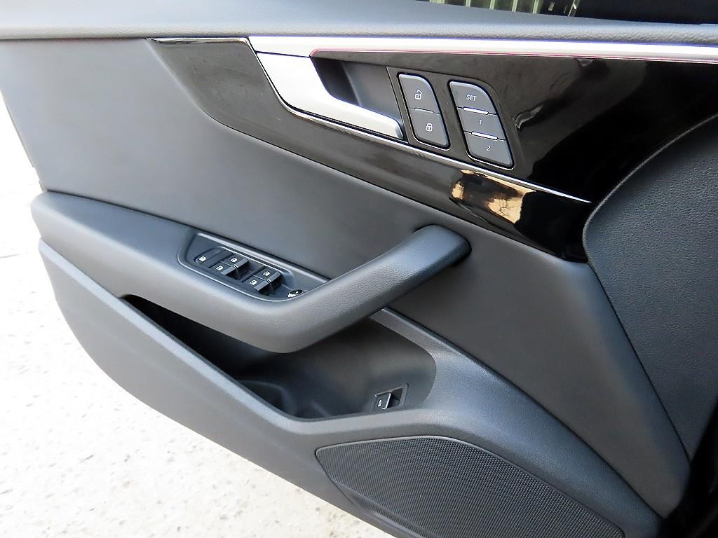 아우디 A5 A5 (F5) 35 TDI 프리미엄 스포트백 이미지 12