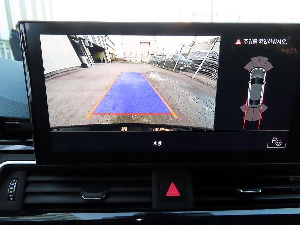 아우디 A5 A5 (F5) 35 TDI 프리미엄 스포트백 이미지 14