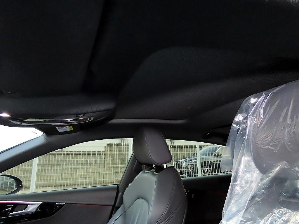 아우디 A5 A5 (F5) 35 TDI 프리미엄 스포트백 이미지 18