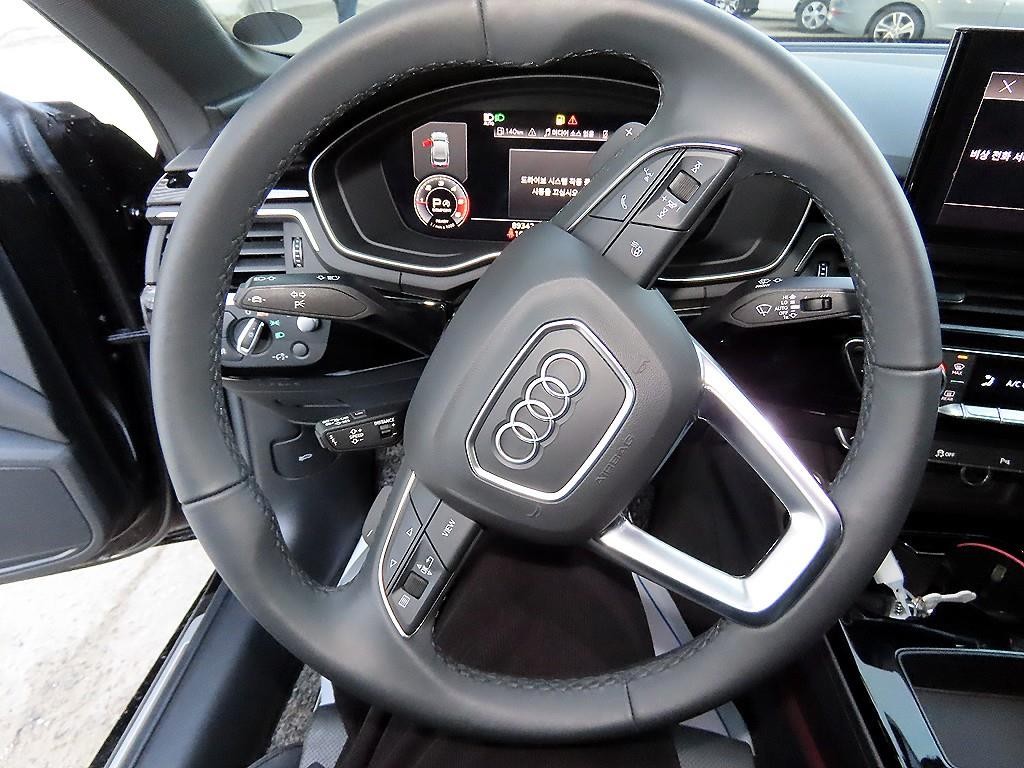 아우디 A5 A5 (F5) 35 TDI 프리미엄 스포트백 이미지 8