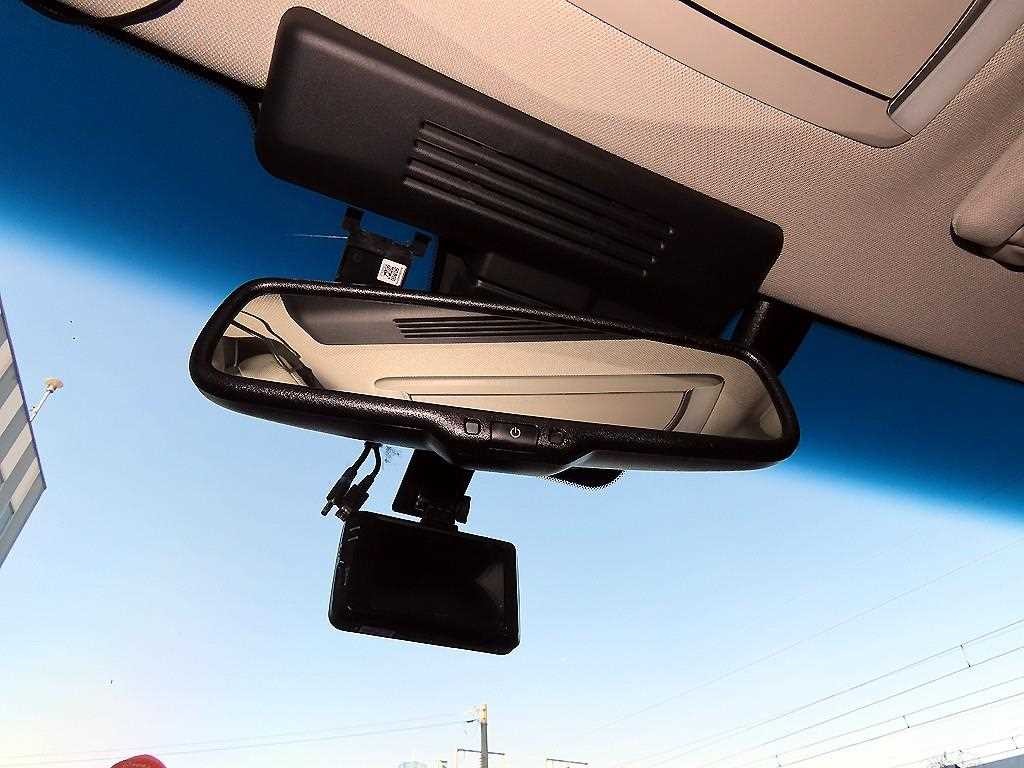 인피니티 Q Q70 3.7스타일 이미지 16