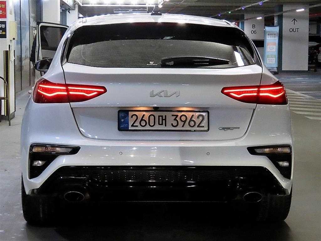기아 K3 더뉴 K3 2세대 1.6 가솔린 터보 GT 5도어 시그니처 이미지 5