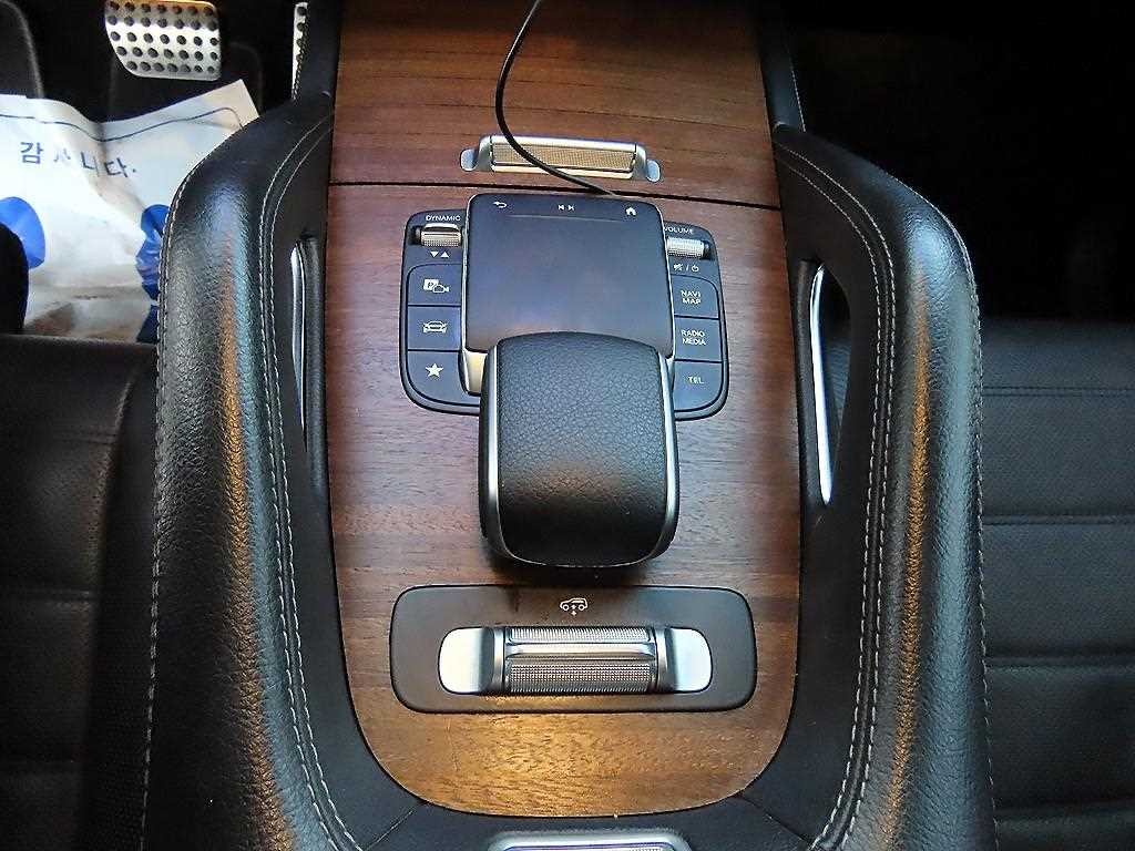 벤츠 GLS 클래스 GLS클래스 X167 GLS 400d 4MATIC 이미지 11