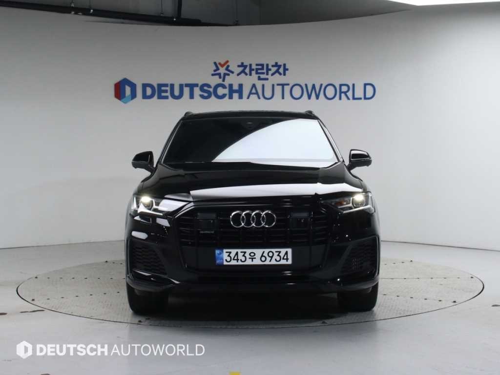 아우디 Q7 Q7 (4M) 55 TFSI 콰트로 프리미엄 이미지 2