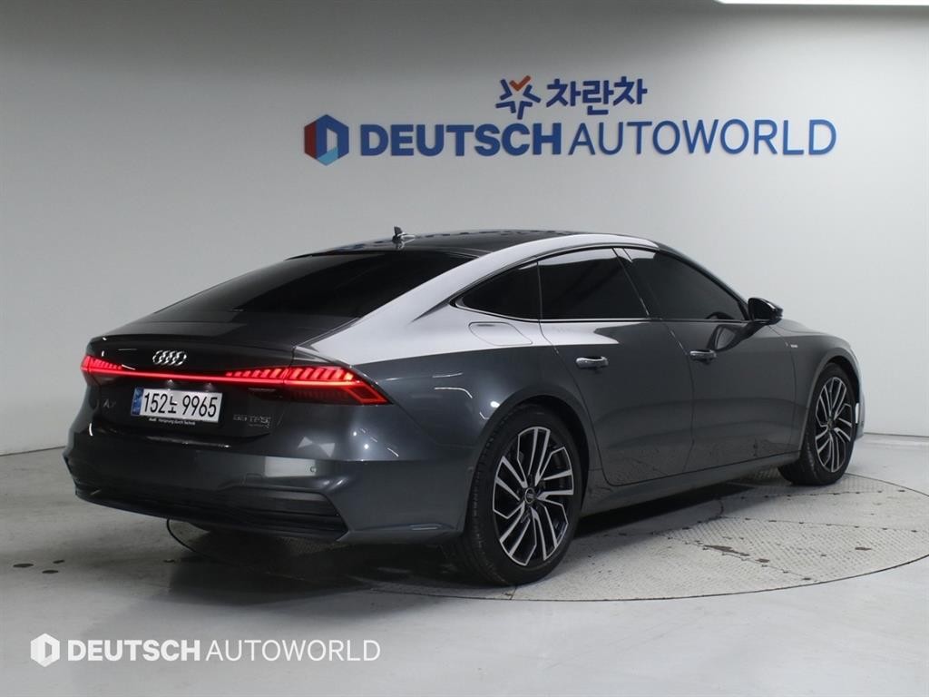 아우디 A7 A7 (4K) 55 TFSI 콰트로 프리미엄 이미지 2