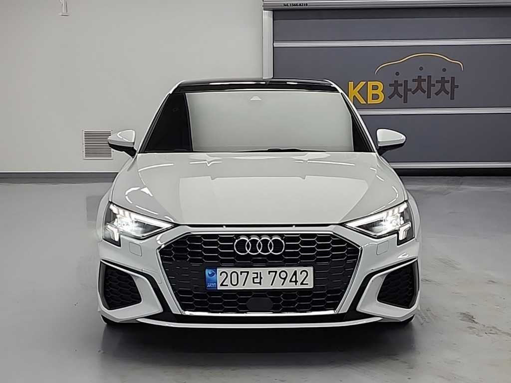 아우디 A3 A3(8Y) 40 TFSI 프리미엄 이미지 2