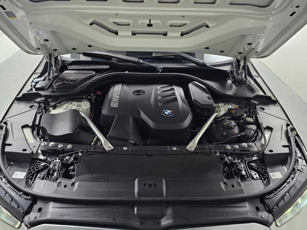 BMW 5시리즈 5시리즈 (G60) 520i M 스포츠 이미지 6