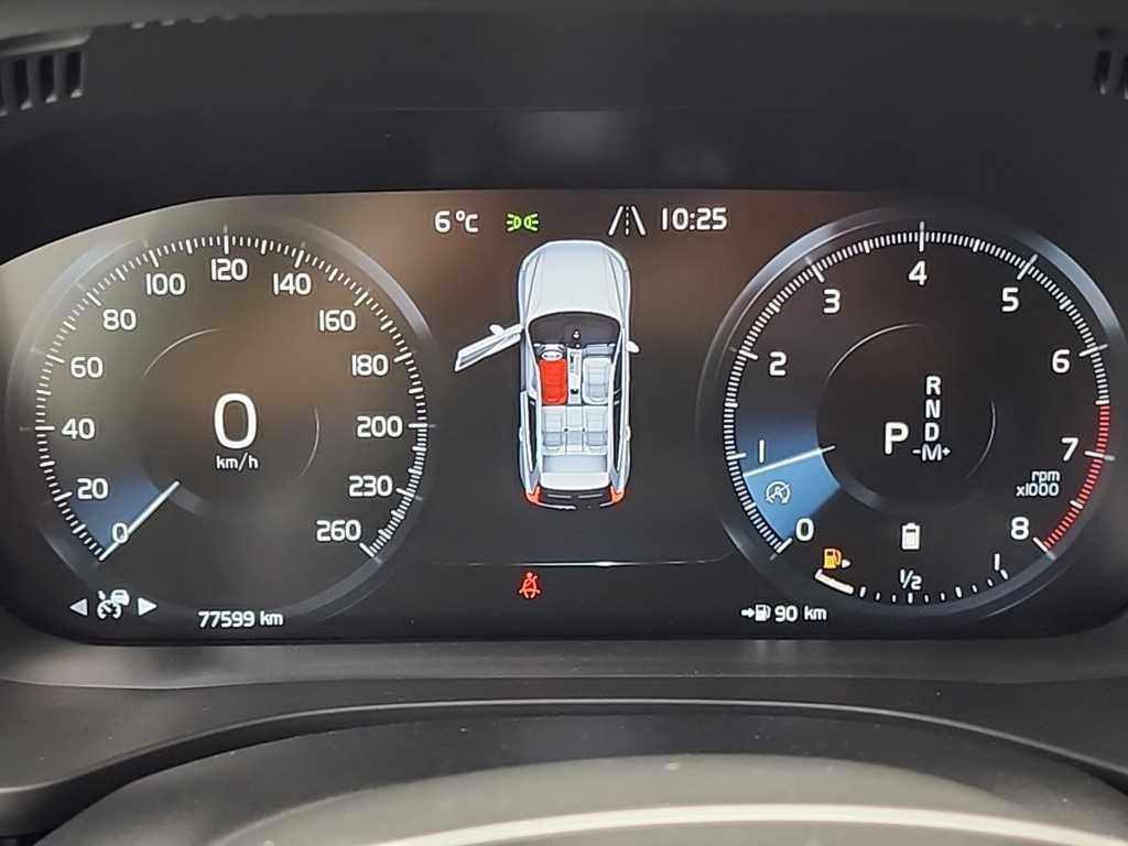 볼보 XC60 XC60(2세대) B5 AWD 인스크립션 이미지 6