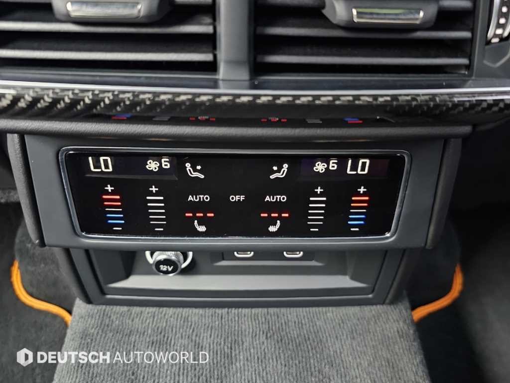 람보르기니 우루스 4.0 V8 S 이미지 16