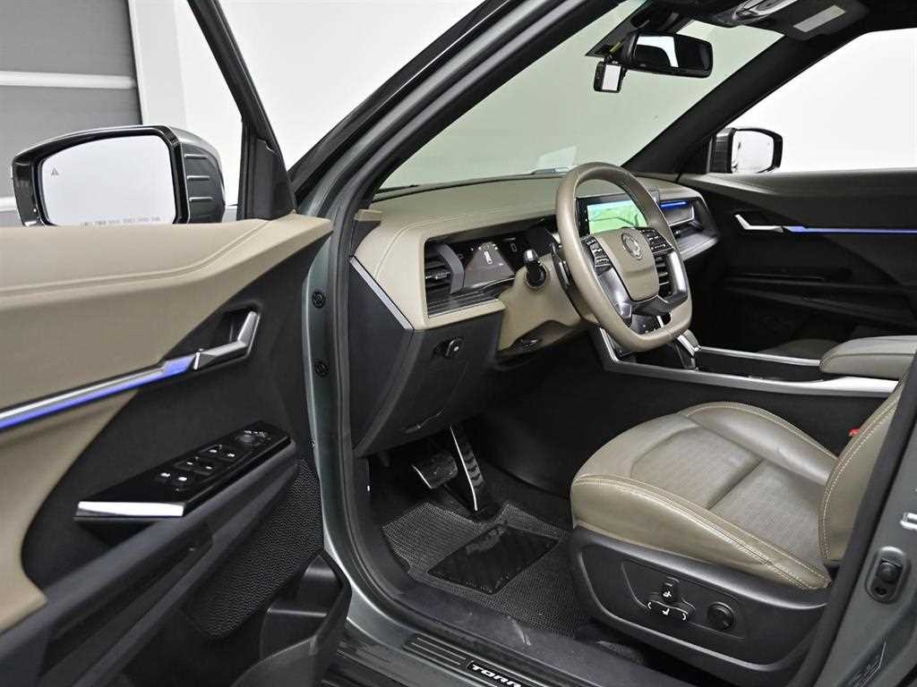 KG모빌리티(쌍용) 토레스 1.5 GDI-T 4WD T7 이미지 11