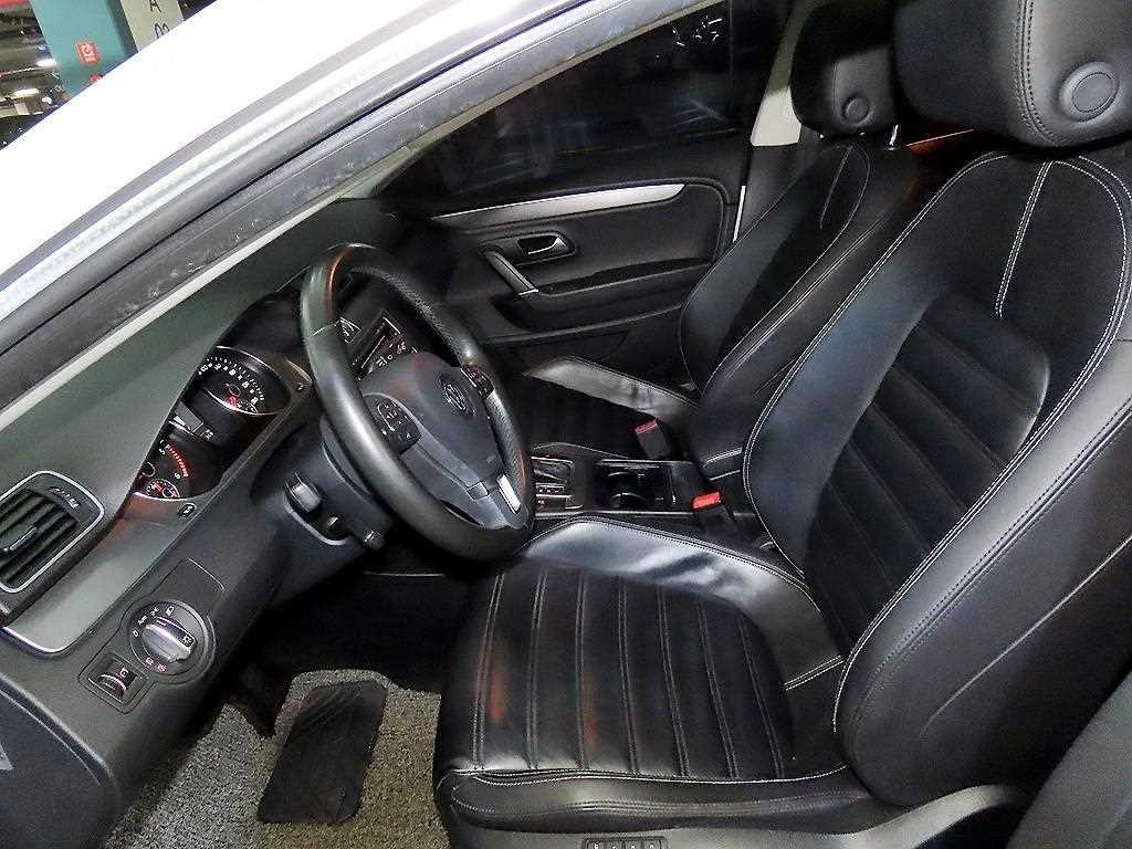 폭스바겐 CC 뉴 CC 2.0 TDI 블루모션 이미지 6