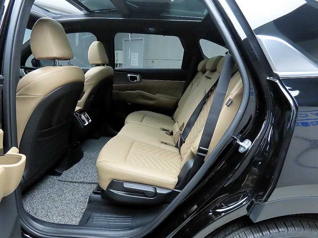 기아 쏘렌토 더 뉴 쏘렌토 4세대 가솔린 2.5T 4WD 시그니처 이미지 6