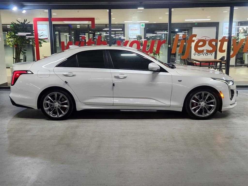 캐딜락 CT4 2.0 스포츠 이미지 3