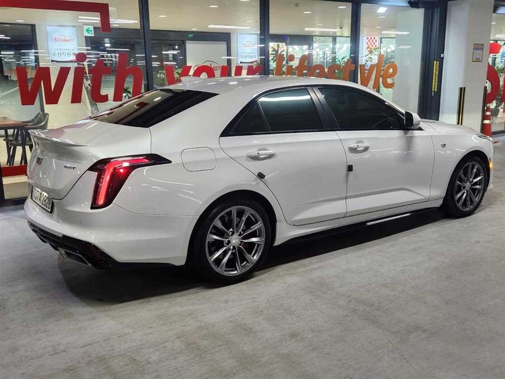 캐딜락 CT4 2.0 스포츠 이미지 4