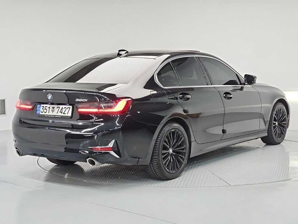 BMW 3시리즈 3시리즈 (G20) 320i 이미지 4