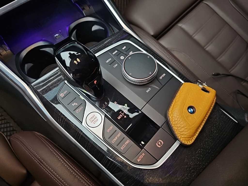 BMW 3시리즈 3시리즈 (G20) 320i 이미지 8