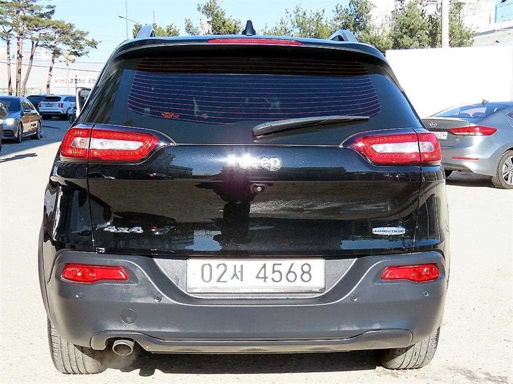 지프 체로키 체로키(KL) 2.4 론지튜드 AWD 이미지 4
