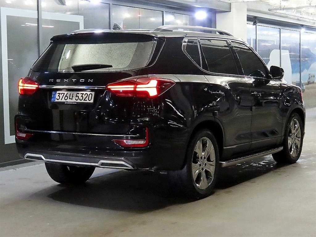 KG모빌리티(쌍용) 렉스턴 올 뉴 렉스턴 (Y450) 디젤 2.2 4WD 더 블랙 이미지 4