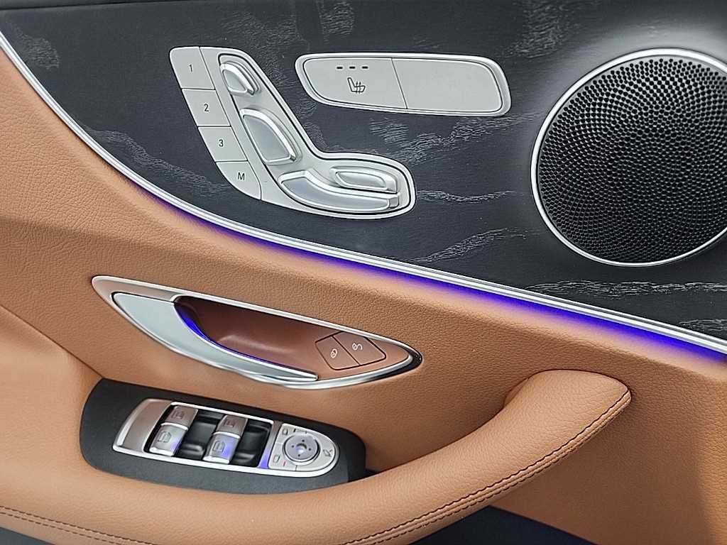 벤츠 E 클래스 E-클래스 W213 E220d 쿠페 이미지 16