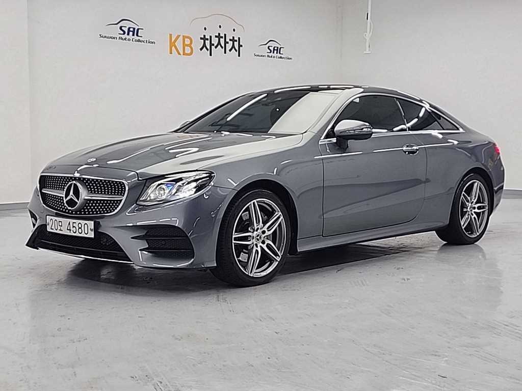 벤츠 E 클래스 E-클래스 W213 E220d 쿠페 이미지 2