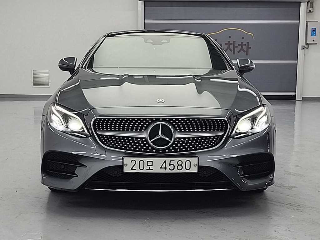 벤츠 E 클래스 E-클래스 W213 E220d 쿠페 이미지 3