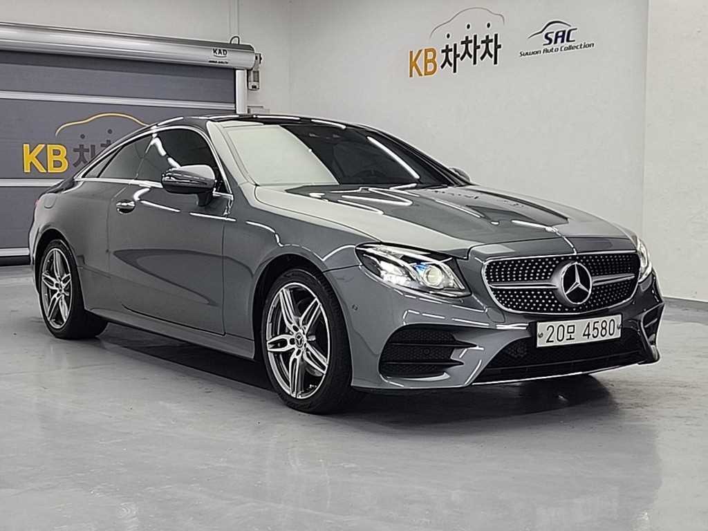 벤츠 E 클래스 E-클래스 W213 E220d 쿠페 이미지 5