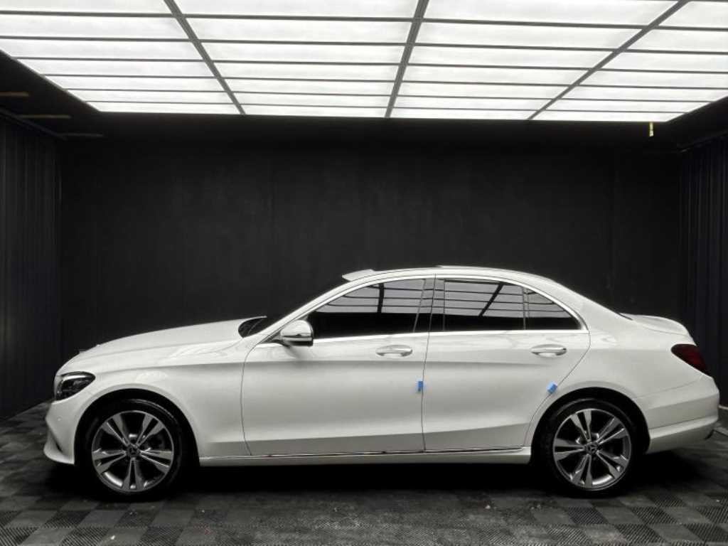 벤츠 C 클래스 C클래스 W205 C220 d 4MATIC 아방가르드 이미지 2