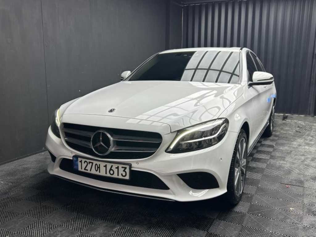 벤츠 C 클래스 C클래스 W205 C220 d 4MATIC 아방가르드 이미지 3
