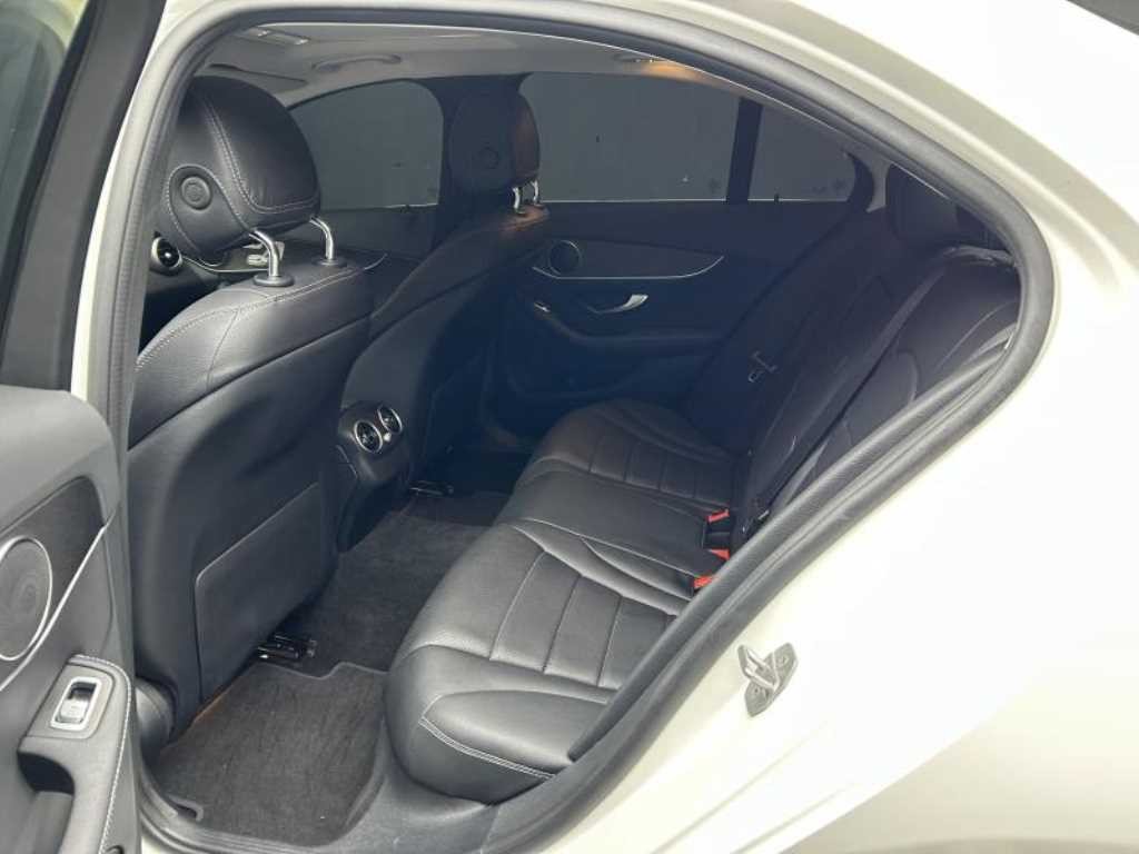 벤츠 C 클래스 C클래스 W205 C220 d 4MATIC 아방가르드 이미지 6
