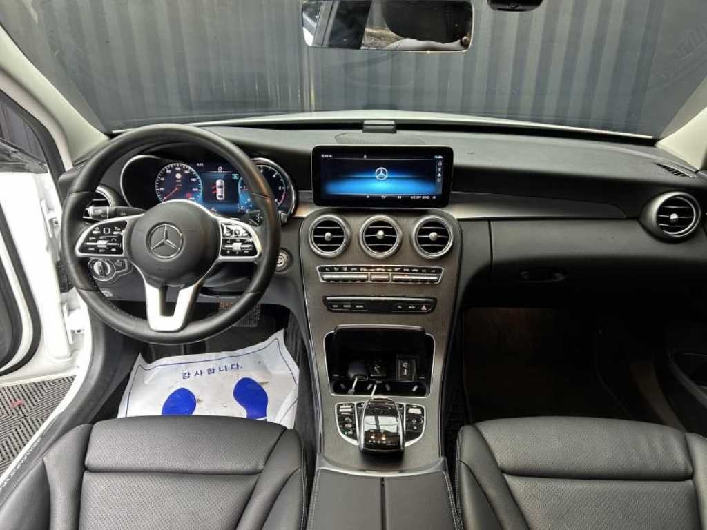 벤츠 C 클래스 C클래스 W205 C220 d 4MATIC 아방가르드 이미지 7
