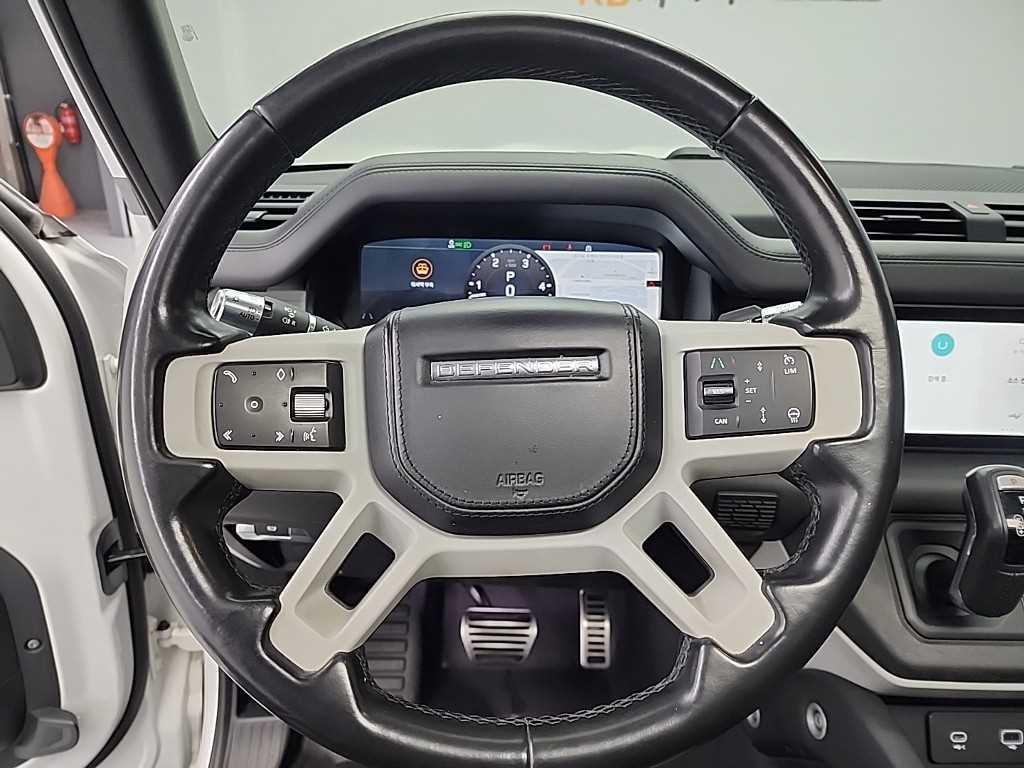 랜드로버 디펜더 디펜더 (L663) 110 D300 HSE 이미지 9
