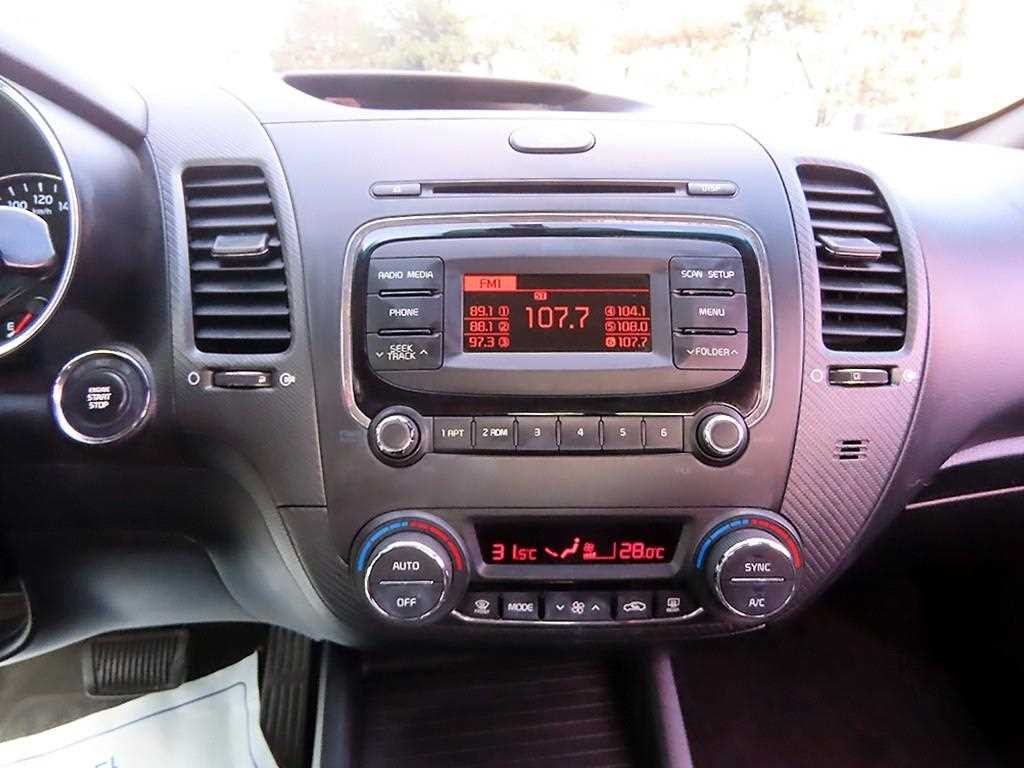 기아 K3 더뉴 K3 1.6 GDI 트렌디 E 이미지 13