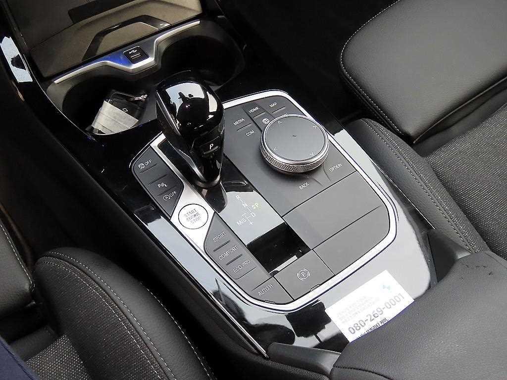 BMW 1시리즈 1시리즈 (F40) 120i 스포츠 이미지 11