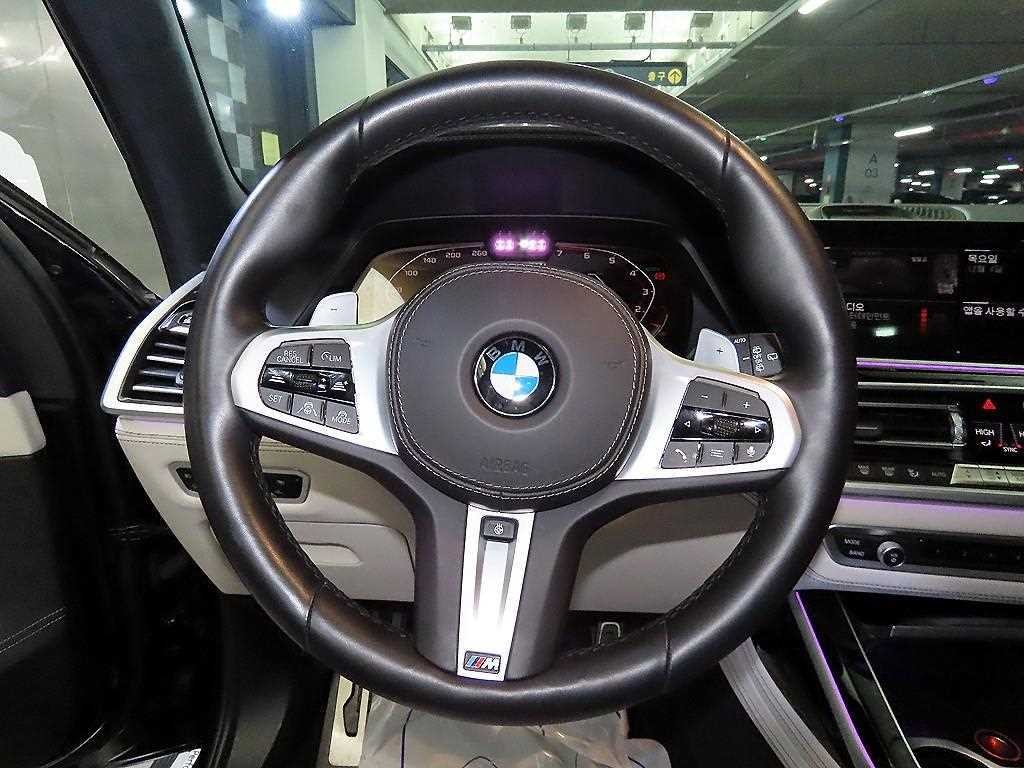 BMW X7 X7 (G07) M50i 이미지 8