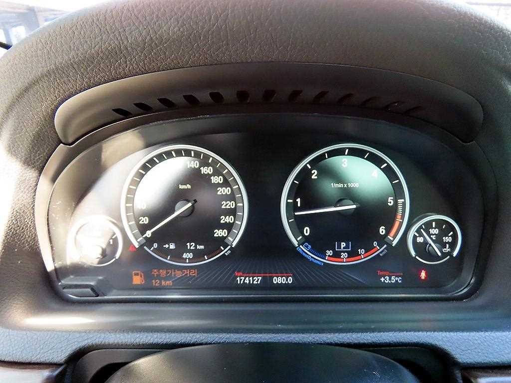 BMW 그란투리스모 5시리즈 GT (F07) GT 30d xDRIVE 이미지 10